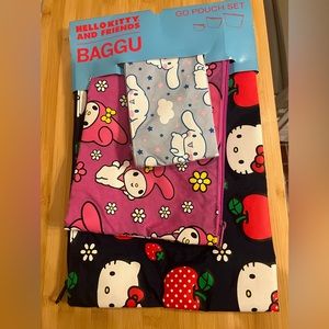 Hello kitty pouch set